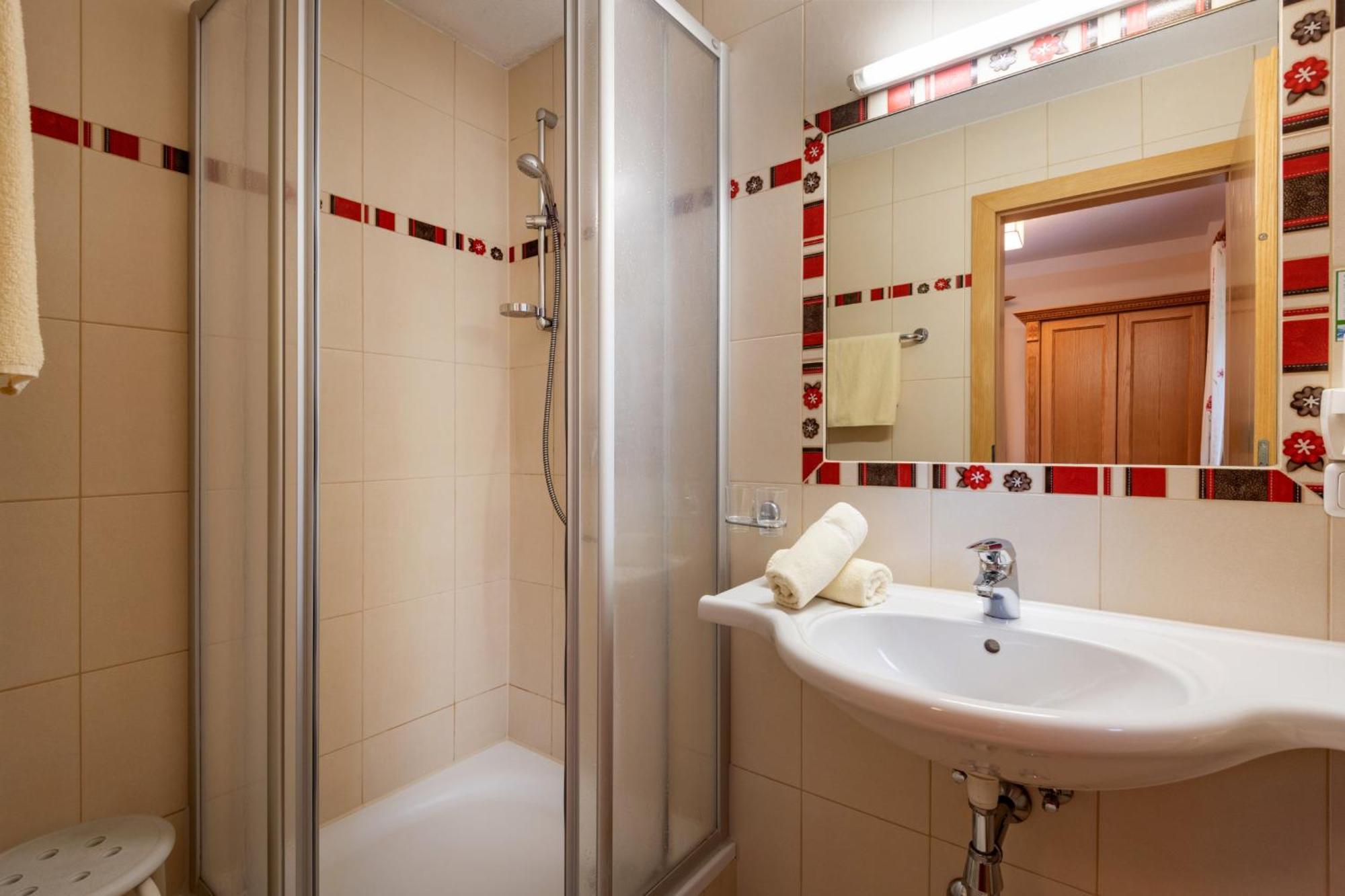 Hotel Garni Birkenhof Mayrhofen Eksteriør billede