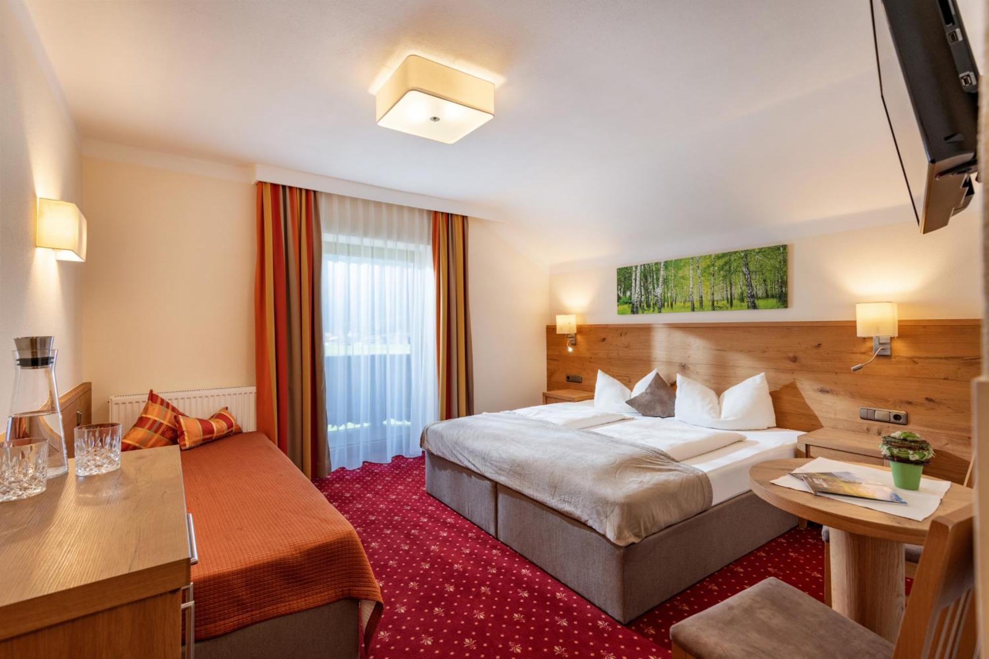 Hotel Garni Birkenhof Mayrhofen Eksteriør billede