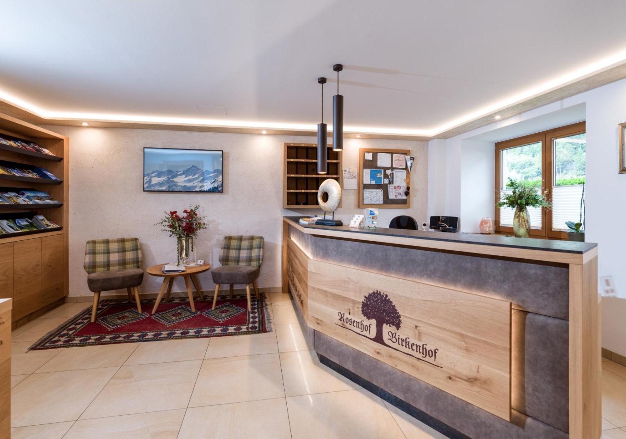 Hotel Garni Birkenhof Mayrhofen Eksteriør billede