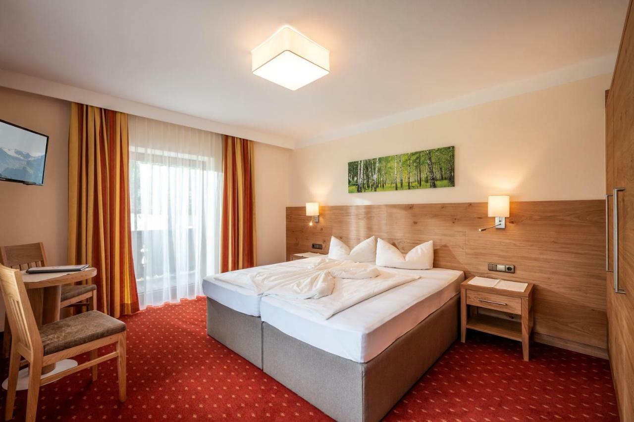 Hotel Garni Birkenhof Mayrhofen Eksteriør billede